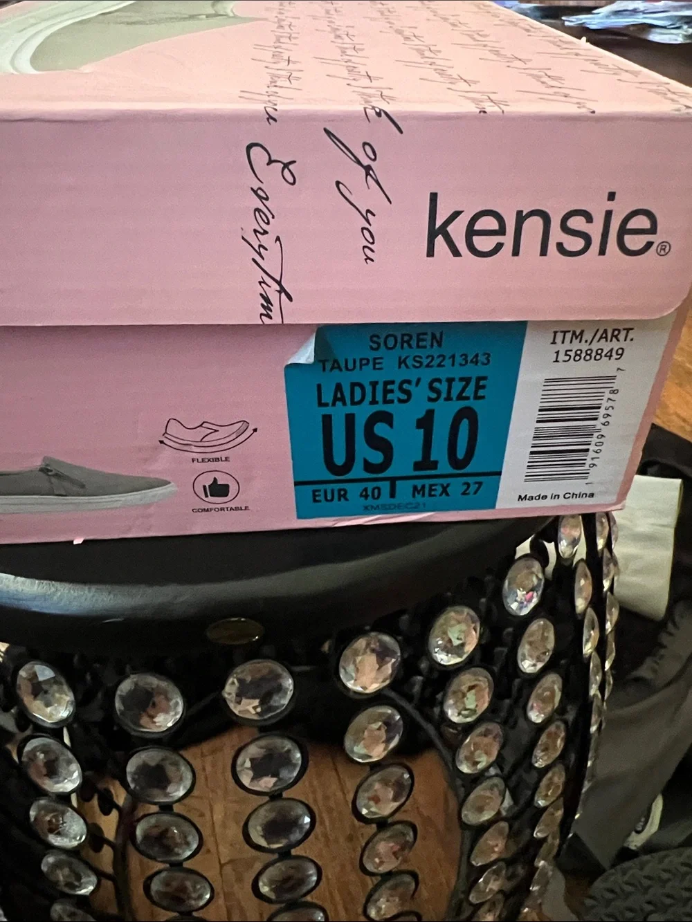 Kensie Men's Slip-On Loafers in Taupe with White Sole
